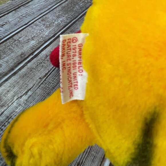 VINTAGE Garfield Christmas Plush Santa Hat 1981 Stuffed Animal Stuff It Stocking - Picture 11 of 11